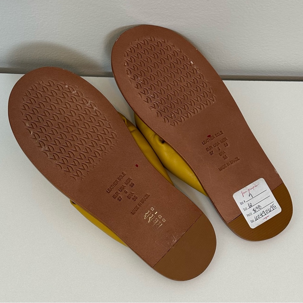 NEW Free People Vicenza Puffy Padded Thong Sandals Summer Boho Beach 6 - Picture 14 of 14